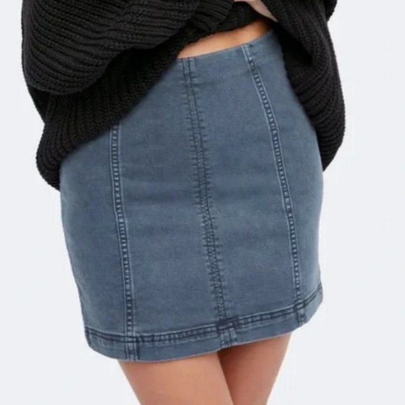 Free People Dresses & Skirts - Free People Modern Femme Denim Skirt